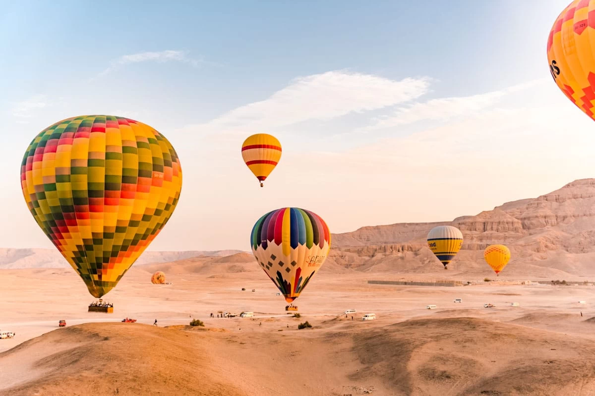 Combo Hurghada, Luxor and Aswan }}