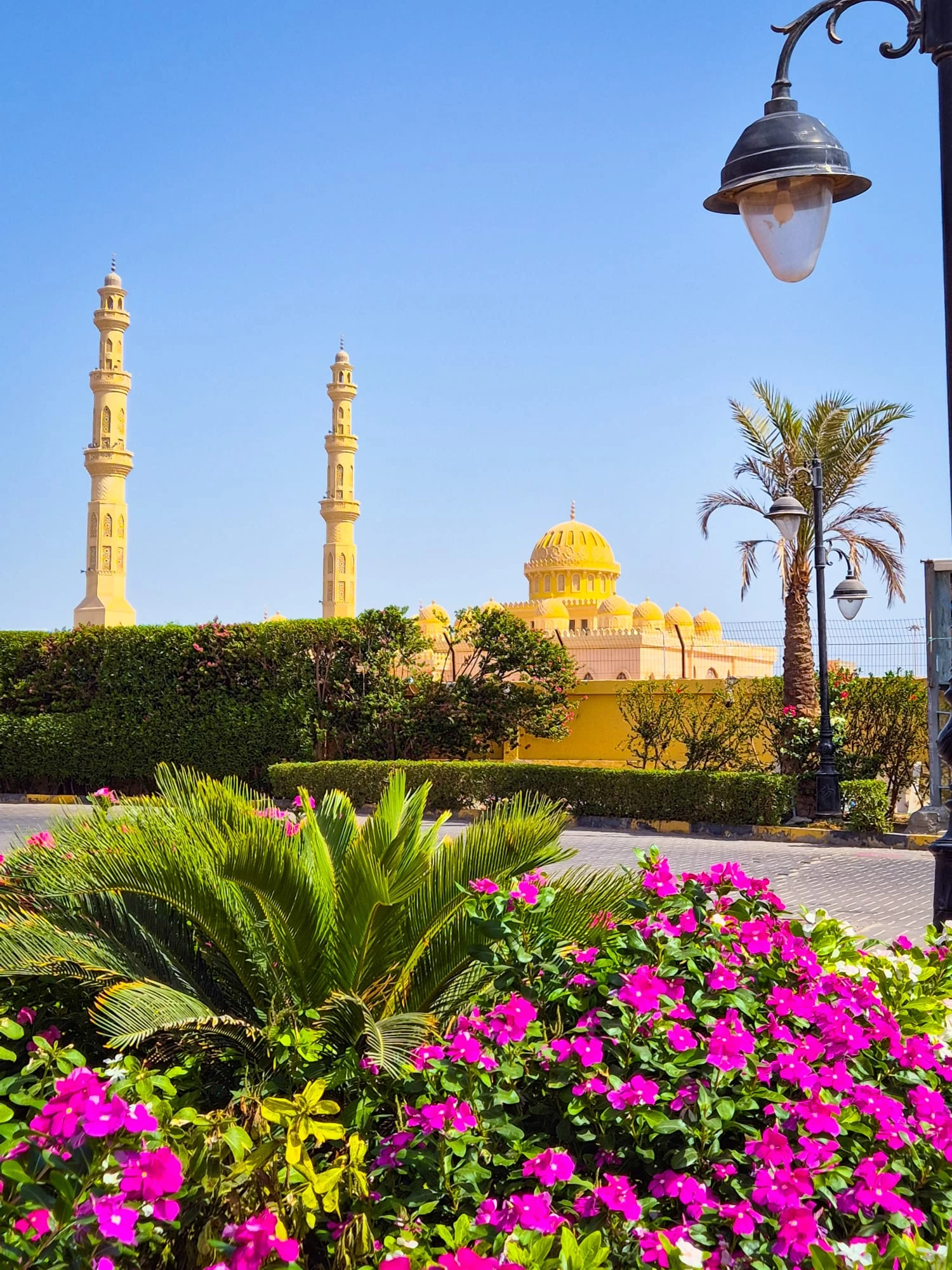 Hurghada Classic City Tour }}