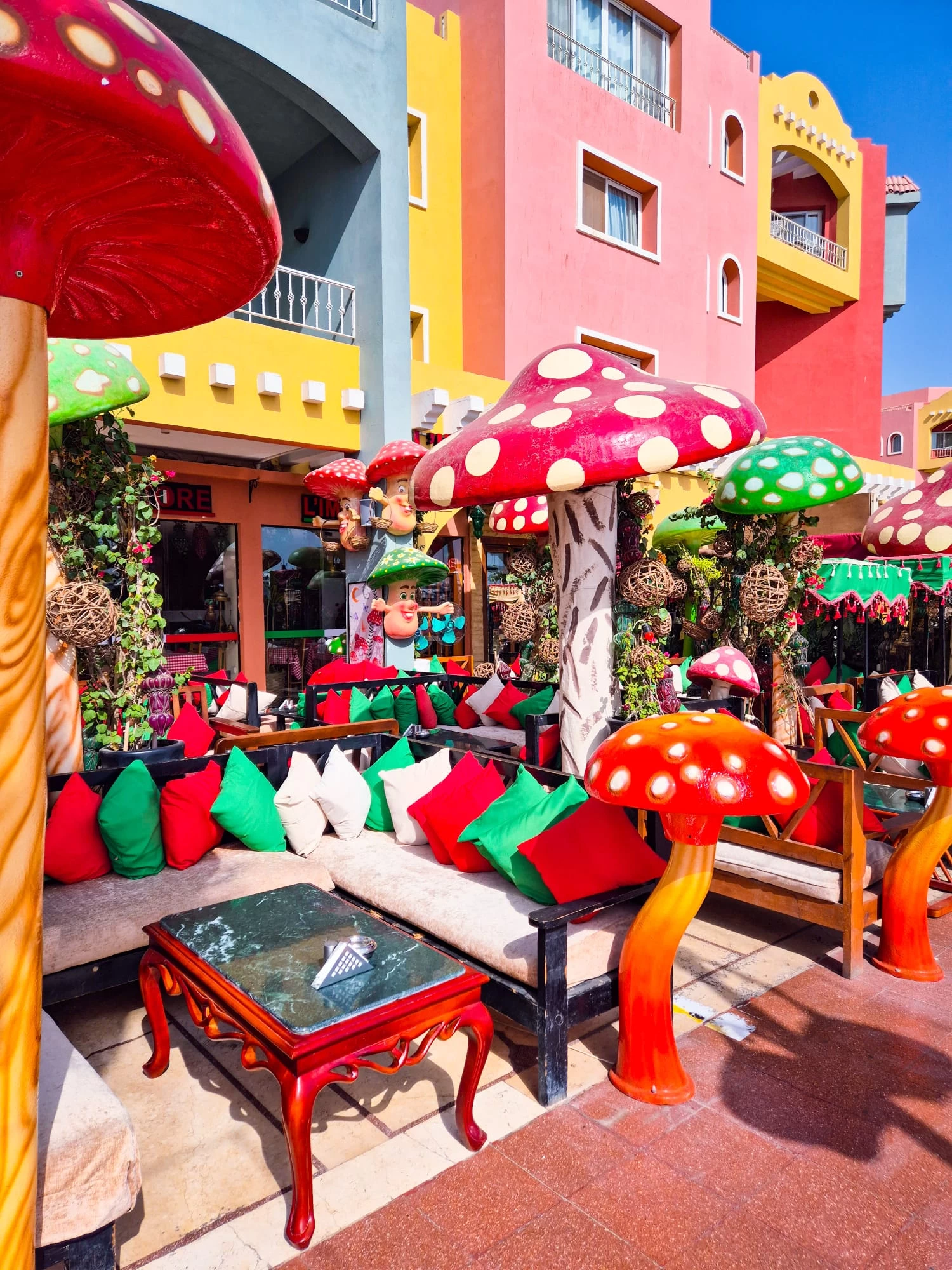 Hurghada Classic City Tour }}