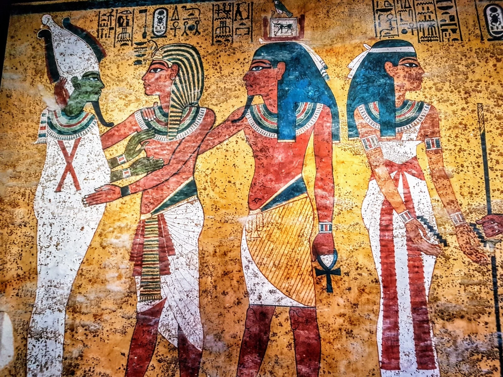 Excursão de Um Dia a Luxor por Avião a partir de Sharm el-Sheikh }}