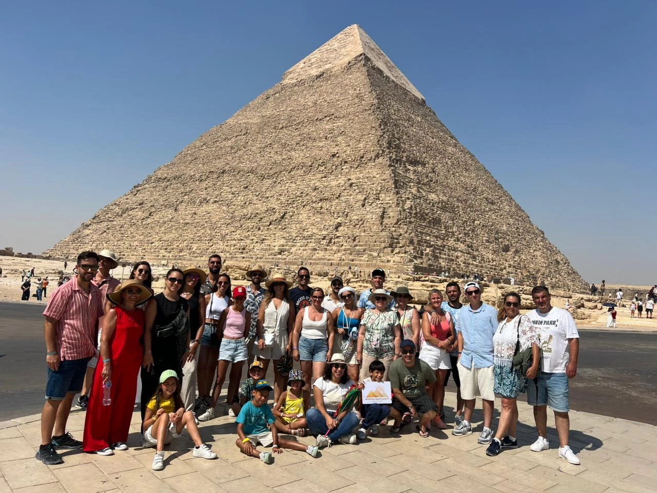 Excursão de Um Dia ao Cairo por Avião a partir de Sharm el-Sheikh }}