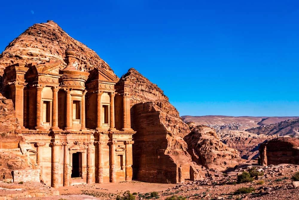 Excursão de Um Dia a Petra a partir de Sharm el-Sheikh }}