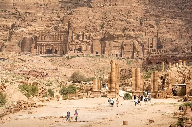 Excursão de Um Dia a Petra a partir de Sharm el-Sheikh }}
